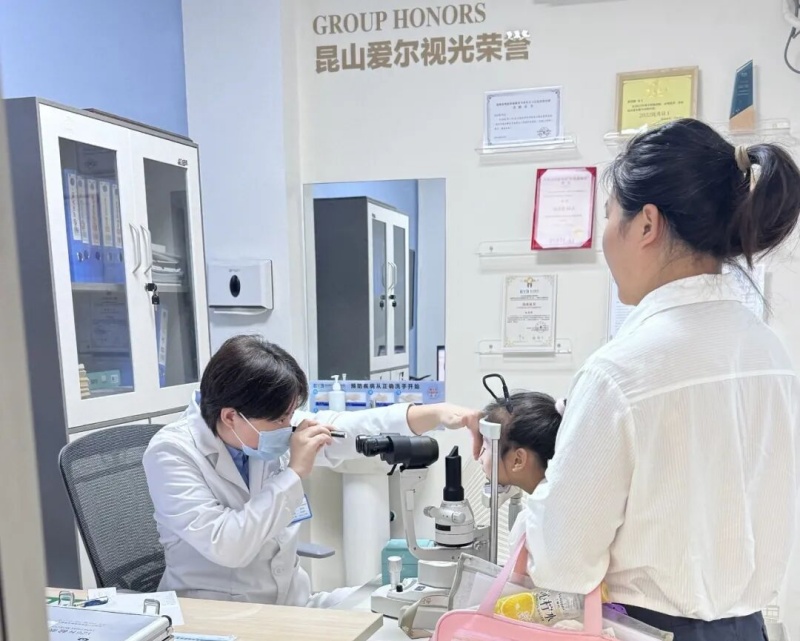 半年涨100多度，两年多几乎零增长——昆山10岁女孩经历了什么